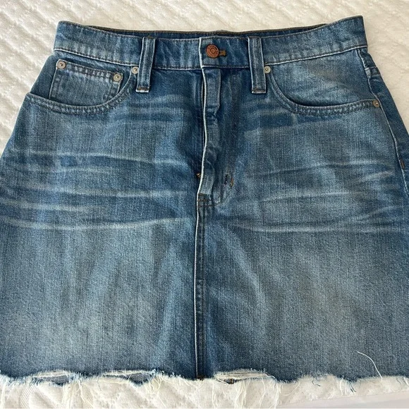 Madewell Women's Denim Skirt - Picture 2 of 7